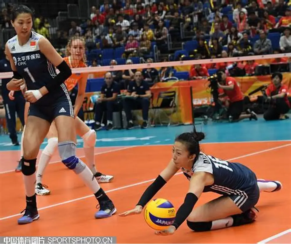 九游 (中国)官网 - 九游游戏中心 _JIUYOU GAME